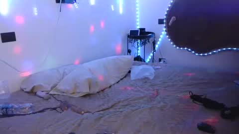 Snapshot of ginaphx chatting on 10, 12, 2024 Serena online show from 10, 12, 2024