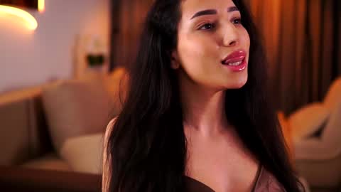 Snapshot of ginavalentinna chatting on 5, 2, 2025 Gina online show from 5, 2, 2025