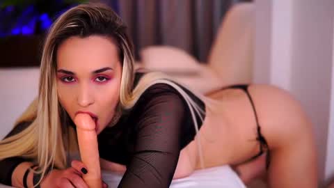 Snapshot of ginavalentinna chatting on 3, 3, 2025 Gina online show from 3, 3, 2025