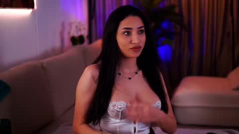 Snapshot of ginavalentinna chatting on 9, 3, 2025 Gina online show from 9, 3, 2025