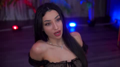 Snapshot of ginavalentinna chatting on 15, 9, 2025 Gina online show from 15, 9, 2025