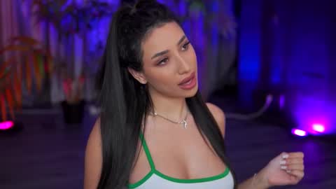 Snapshot of ginavalentinna chatting on 3, 10, 2025 Gina online show from 3, 10, 2025