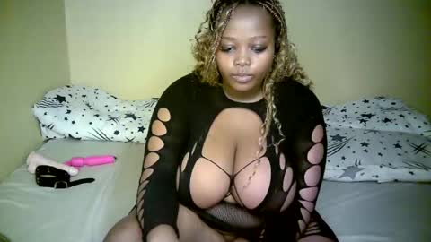 Snapshot of ginger_babes1 chatting on 24, 4, 2026 ginger_babes1 online show from 24, 4, 2026