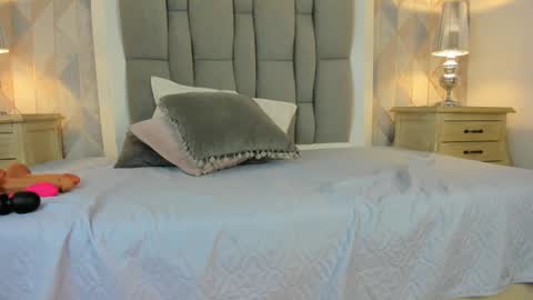 Snapshot of ginger_violetta chatting on 12, 12, 2024 Ginger online show from 12, 12, 2024