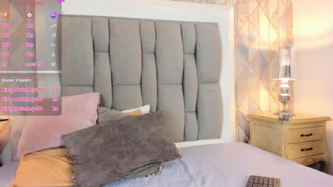 Snapshot of ginger_violetta chatting on 18, 12, 2024 Ginger online show from 18, 12, 2024