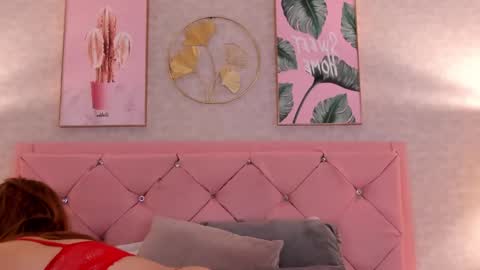 Snapshot of ginger_violetta chatting on 15, 1, 2025 Ginger online show from 15, 1, 2025