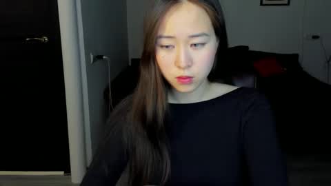 Snapshot of ginnycherry chatting on 4, 3, 2025 Ginny online show from 4, 3, 2025