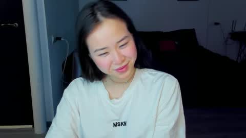 Snapshot of ginnycherry chatting on 6, 3, 2025 Ginny online show from 6, 3, 2025