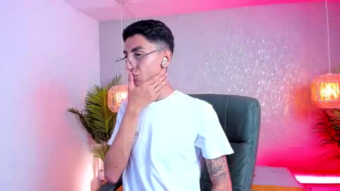 Snapshot of gio_carangi chatting on 25, 2, 2026 Gio Carangi online show from 25, 2, 2026