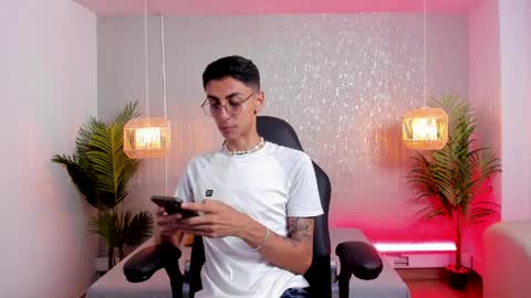 Gio Carangi online show from 3, 4, 2026