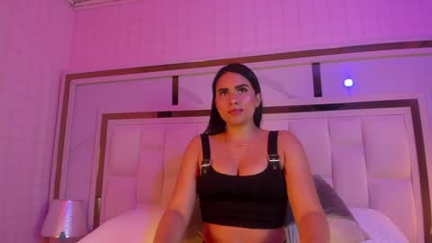 Snapshot of giorgia_13 chatting on 31, 1, 2025 giorgia online show from 31, 1, 2025