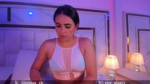 Snapshot of giorgia_13 chatting on 27, 2, 2025 giorgia online show from 27, 2, 2025