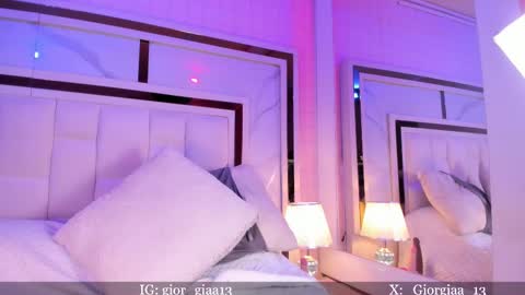 Snapshot of giorgia_13 chatting on 8, 3, 2025 giorgia online show from 8, 3, 2025