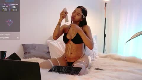 Snapshot of giorgialuxe chatting on 10, 10, 2025 Giorgia Luxe online show from 10, 10, 2025