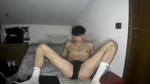 giovyyx online show from 20, 2, 2026