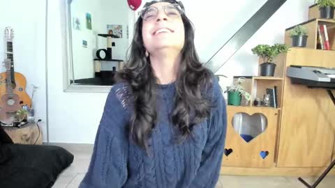 girasol1921 online show from 3, 12, 2024