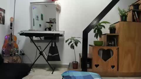 girasol1921 online show from 7, 12, 2024