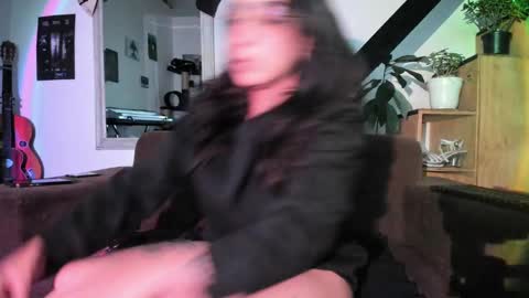 girasol1921 online show from 9, 1, 2025