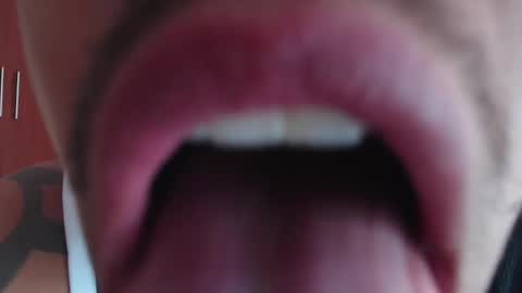 Snapshot of girge23 chatting on 12, 12, 2024 piggy boy online show from 12, 12, 2024