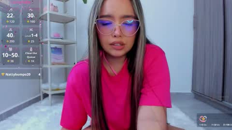 Snapshot of girl_alana chatting on 25, 9, 2025 Alana online show from 25, 9, 2025