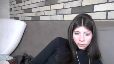 Snapshot of girl_cute007 chatting on 27, 5, 2026 girl_cute007 online show from 27, 5, 2026
