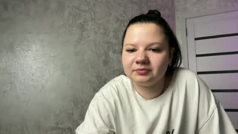 Snapshot of girl_cute07 chatting on 14, 6, 2026 girl_cute07 online show from 14, 6, 2026