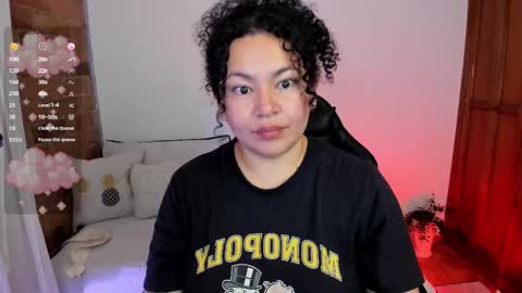 girl_inline online show from 26, 2, 2025