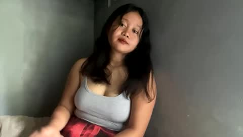 Snapshot of girl_kylax chatting on 25, 10, 2025 ilove play tab and dirty online show from 25, 10, 2025