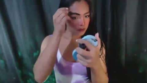 queen ronna online show from 8, 1, 2025