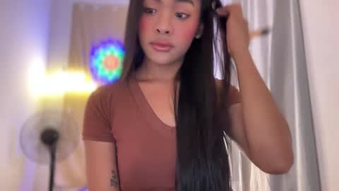 queen ronna online show from 20, 11, 2025