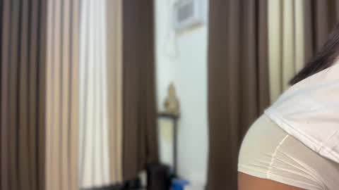 Snapshot of girlcock_dominantfucker chatting on 11, 7, 2026 queen ronna online show from 11, 7, 2026