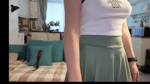 Girlfriend online show from 25, 10, 2025