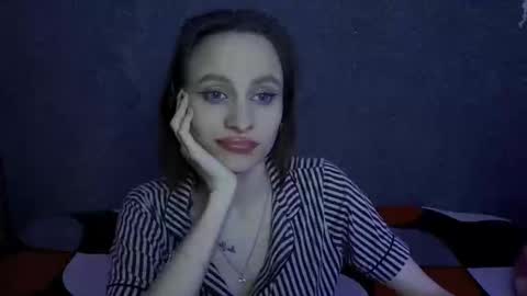 Snapshot of girlfriend_night chatting on 22, 1, 2025 Seniya online show from 22, 1, 2025