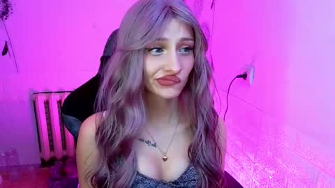 Snapshot of girlfriend_night chatting on 24, 2, 2026 Seniya online show from 24, 2, 2026