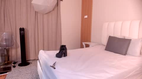 Snapshot of girlpinkxx chatting on 8, 6, 2026 girlpinkxx online show from 8, 6, 2026