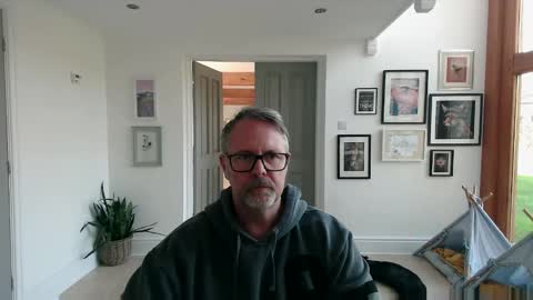 girlsandbikes online show from 13, 11, 2025