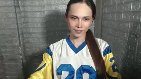 Mynameisenise online show from 6, 6, 2026