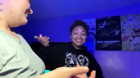 girlswholikegirls24 online show from 26, 1, 2025