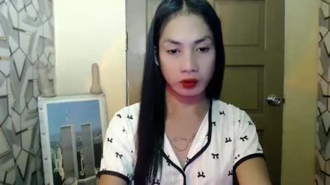 Snapshot of girlwhobelieveinmagic chatting on 16, 1, 2025 Callmenor online show from 16, 1, 2025