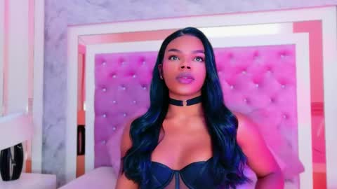 gisela_valencia online show from 5, 4, 2026