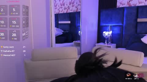     online show from 4, 3, 2025