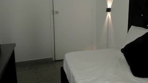 Gisell online show from 10, 2, 2026