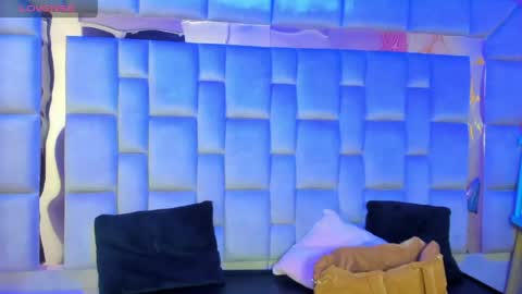 Snapshot of gisell_squirt chatting on 4, 5, 2026 gisell_squirt online show from 4, 5, 2026