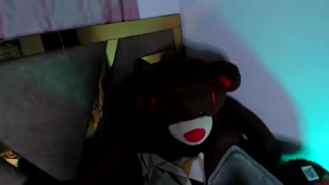 . Gisel Reyes . online show from 24, 1, 2025