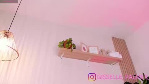 Snapshot of gisselle_palmer chatting on 1, 10, 2025 online show from 1, 10, 2025