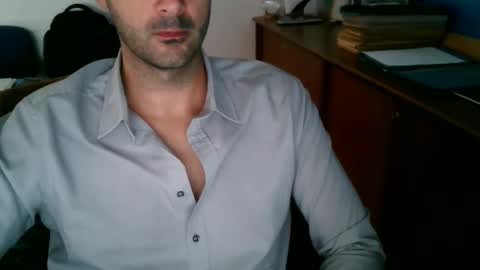 giuseppevai1 online show from 31, 10, 2025