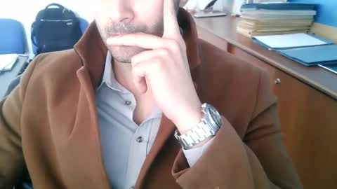 giuseppevai1 online show from 3, 11, 2025