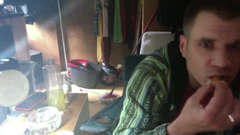 Snapshot of gizmomaster chatting on 13, 6, 2026 dutch rave guy c2c dutch online show from 13, 6, 2026
