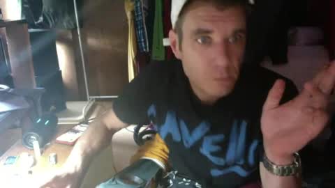 Snapshot of gizmomaster chatting on 2, 8, 2026 dutch rave guy c2c dutch online show from 2, 8, 2026
