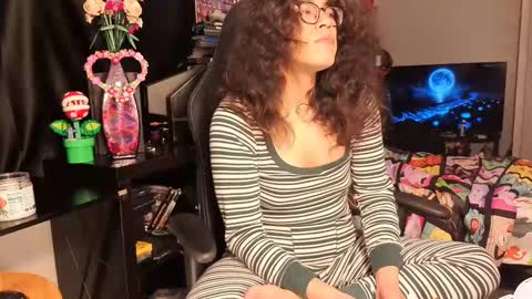 glaceon9 online show from 18, 2, 2025